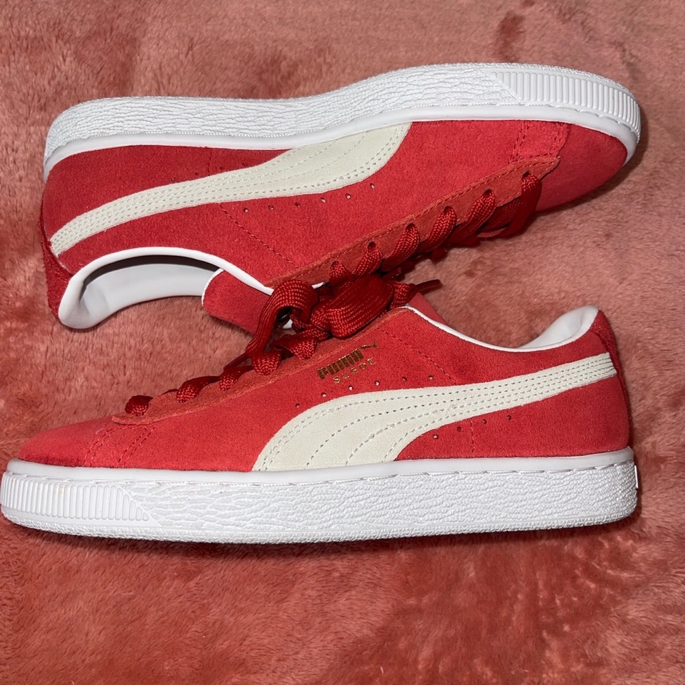 Suede classic XXI women’s shoe In high risk red